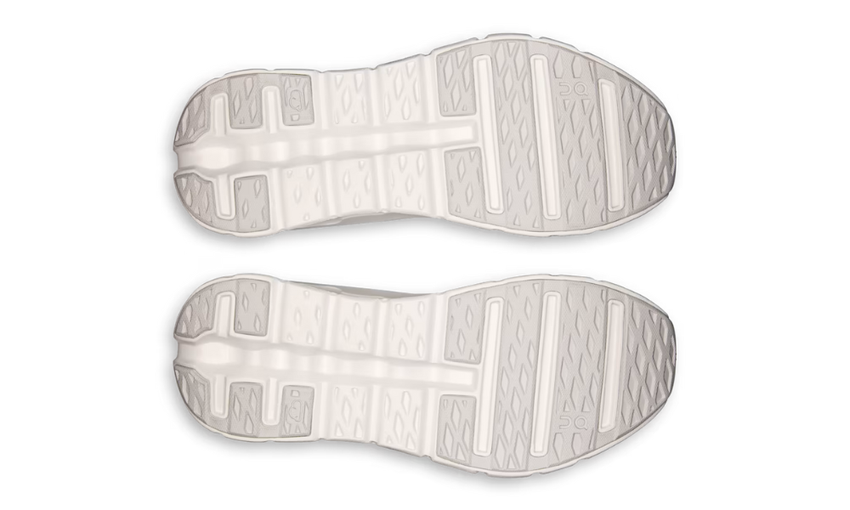 On Cloudtilt Moon ¨White | Frost¨