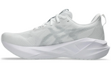 Asics Novablast 5  'White / Piedmont Grey' - Dubaiallstar