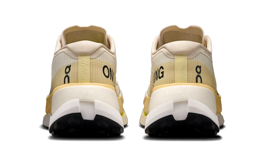 On Running Cloudultra Pro "Pearl | Lychee" - Dubaiallstar