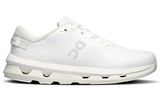 On Cloudzone 'Triple White' - Dubaiallstar
