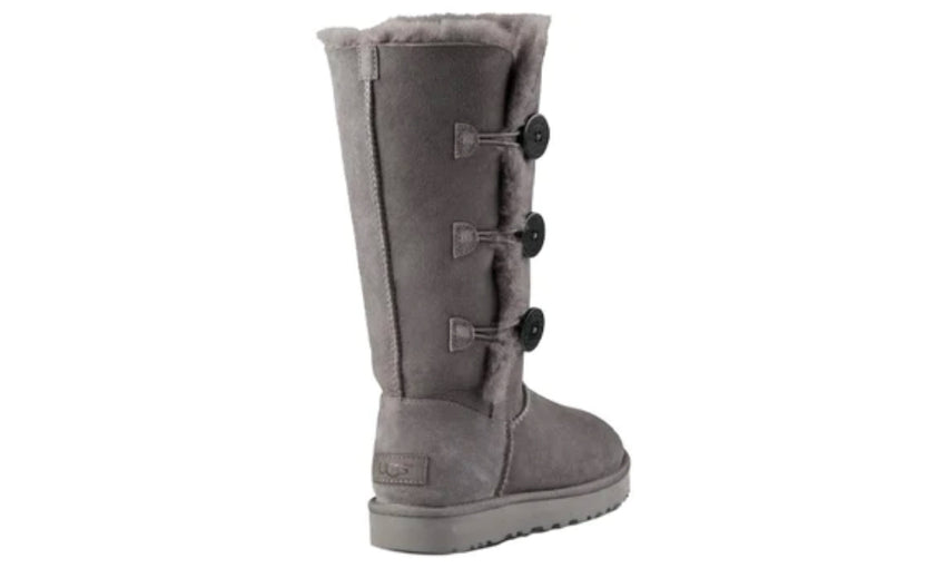 UGG Bailey Button Triplet II Chestnut Boots 'Grey' - DUBAI ALL STAR