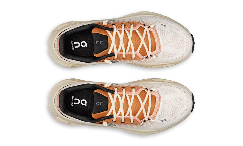 On Cloudtilt 'Ivory Almond'