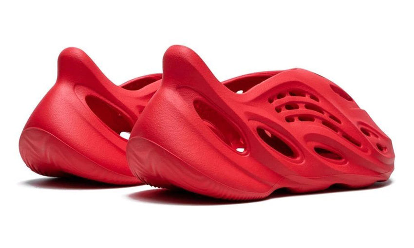 Adidas Yeezy Baskets Foam Runner 'Vermillion' - DUBAI ALL STAR
