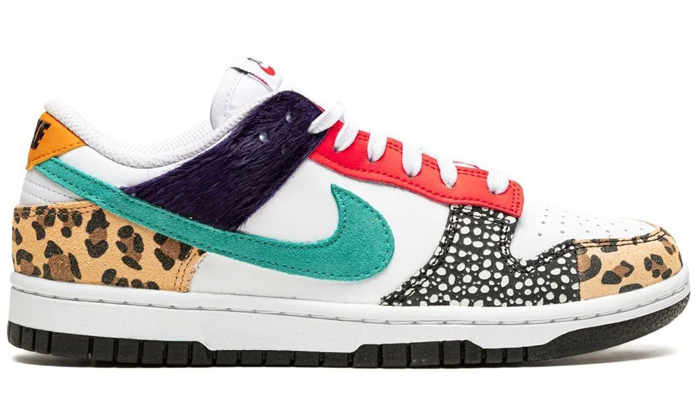 Nike Dunk Low 'Panda' sneakers for Women - Black in UAE