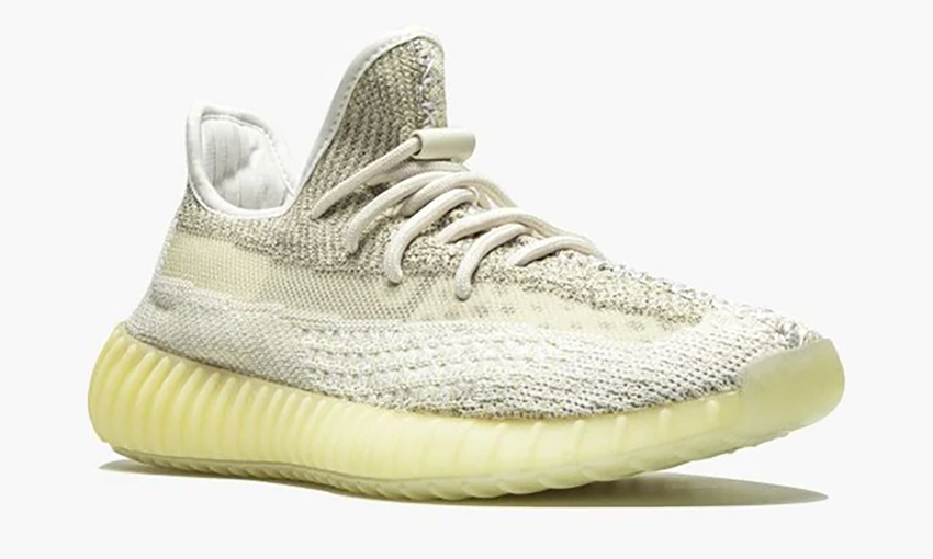 Adidas yeezy top triple white dubai